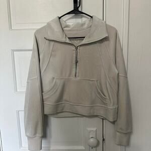 Lululemon cream velvet scuba